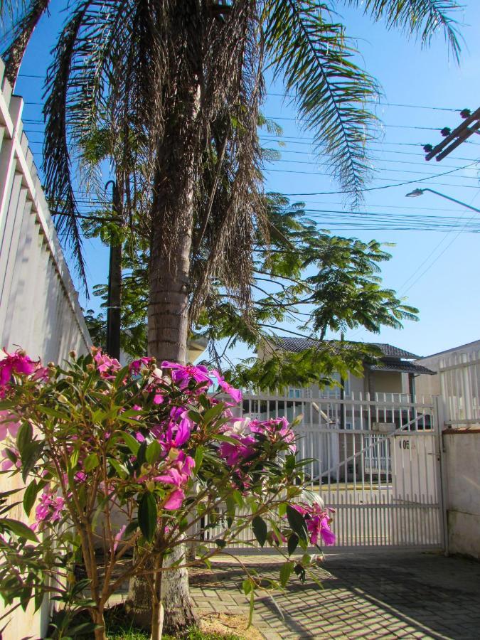 Casa Inteira,Total Privacidade Em Area Nobre, 2 Quadra Do Mar Villa Piçarras Buitenkant foto